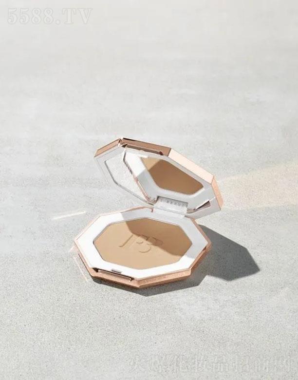 ·����܎��ˮ���yƷ(�Ϻ�)���޹�˾��FentyBeauty����~��� ���Ձ�����(�����{����wɫ)�ɯBͿ���׵�ɫ