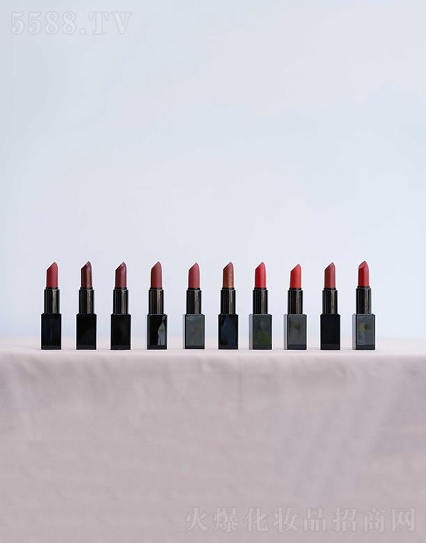 ���϶�������Ƽ����޹�˾�����������ڼt   3.5g  �̝����θ�