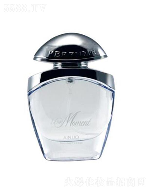 �Ռ��мΌ����û������޹�˾�����Z��ەr�̣��������㣩