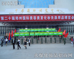 ���f����܊���������R�����