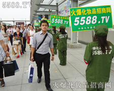 ���۵ľGɫ܊�b��(sh��)��(xi��)һ�΂���