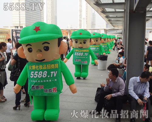 �𱬾W(w��ng)�ľ�Ӣ����Ŭ����ǰ