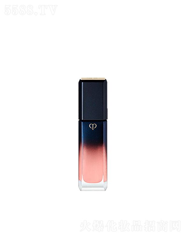 ���w֮�ӯ�ɽ^ɫ����S2�ѻ��� ˮ��(r��n)�p���r�G͸�����w���y