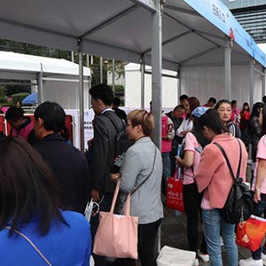 �𱬻��yƷ���̾W(w��ng)�ľ�Ӣ���ڳɶ����I(y��)���[������(zh��n)������ȫ���Ը��ľ�����