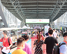 һ���S��һ���w�����𱬡���������(chu��ng)������E