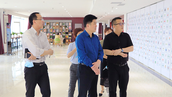 ���Қgӭʯ���@�^(q��)�\�I����κ����һ���W�R�𱬾W(w��ng)���^ָ����