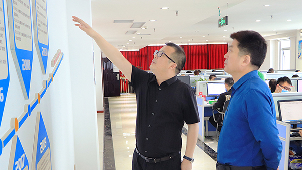 ���Қgӭʯ���@�^(q��)�\�I����κ����һ���W�R�𱬾W(w��ng)���^ָ����1