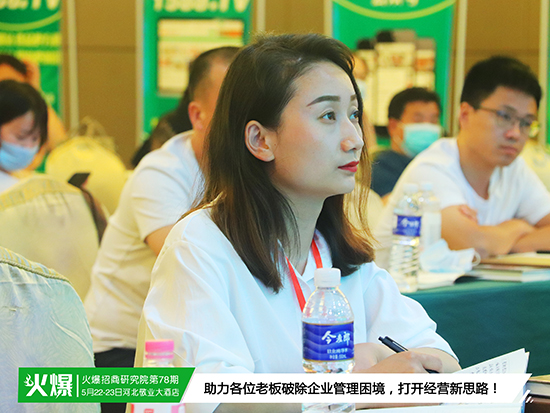 �����y�����������Ծ֣���������ģʽ����¶�ИI(y��)����ʹ�c(di��n)���ṩϵ�y(t��ng)���̷�����