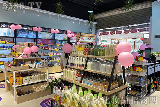 ���˻��yƷ��ٍ�X�����w�(y��n)ʽ����(w��)��С�Y�������ɫ