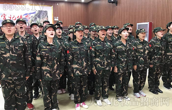 ��չӖ(x��n)���Ƕ̕�����Ӱ푅s�����h(yu��n)�ģ�