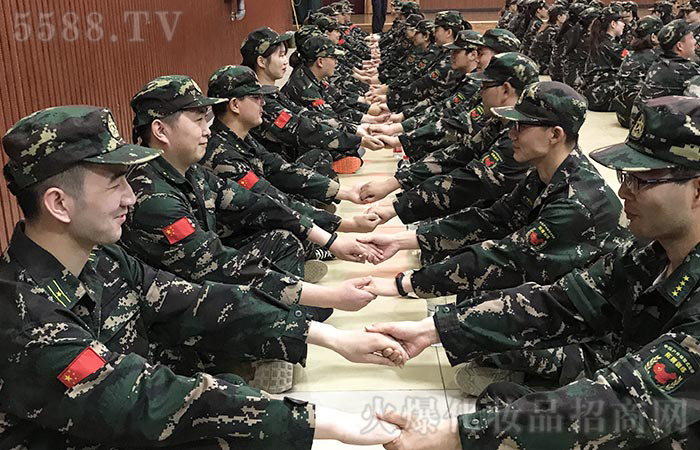 ��P(y��ng)�t�����ľ��񡪡������������D���^��