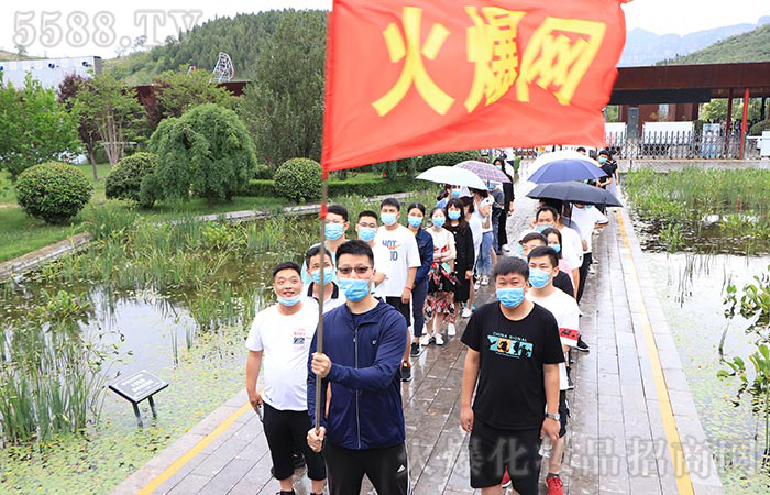 �����������ϧ��(d��ng)����