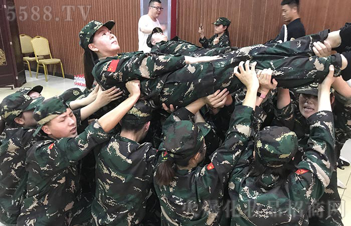 全力以赴;不斷突破自我! 全力以赴;不斷突破自我!