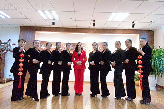 �V���w˹�_(d��)�����yȫ�w�T��ף���H���Ҹ���ؔ(c��i)�\(y��n)ԴԴ����