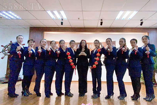 �V���w˹�_(d��)�����yȫ�w�T��ף���H���Ҹ���ؔ(c��i)�\(y��n)ԴԴ����