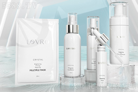 LOVRO萊芙婼護(hù)膚5件套 LOVRO萊芙婼護(hù)膚5件套