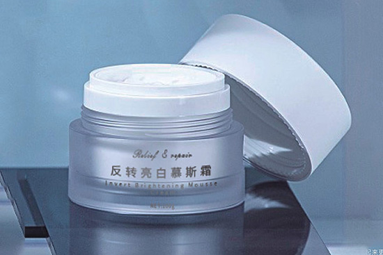 ���D����Ľ˹˪