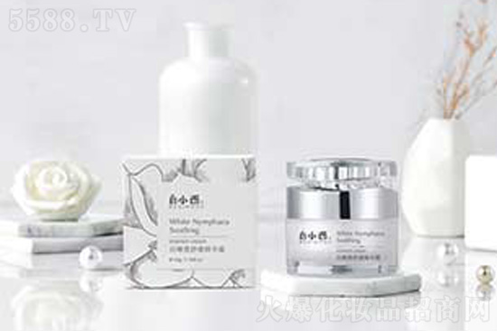 ��С����˯ɏ�澏���A˪