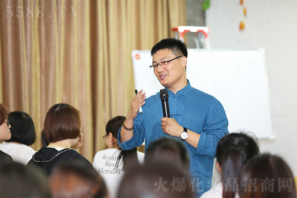 �����y�£�����������