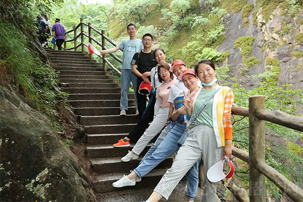 �����g�ɾ���Ʒ��(j��ng)����W(xu��)