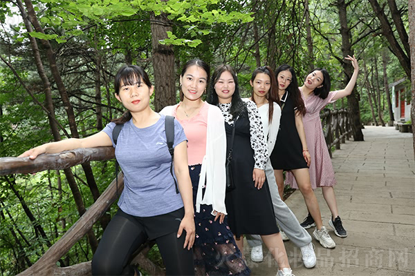 �����g�ɾ���Ʒ��(j��ng)����W(xu��)