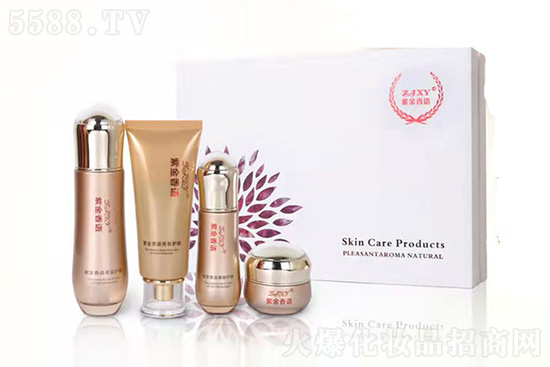 紫金香語(yǔ)控油祛痘修復(fù)套 紫金香語(yǔ)控油祛痘修復(fù)套