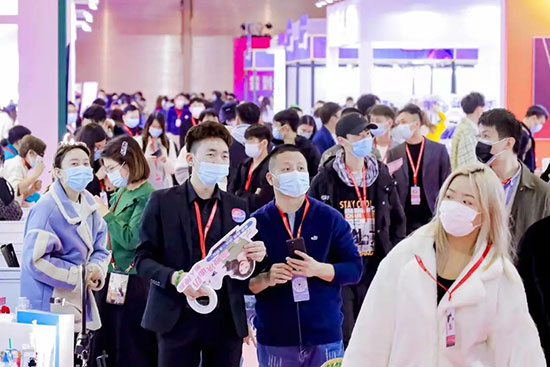 �V��ֱ��չ