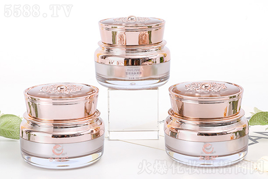 �ŭZ��ѩ��w��˪