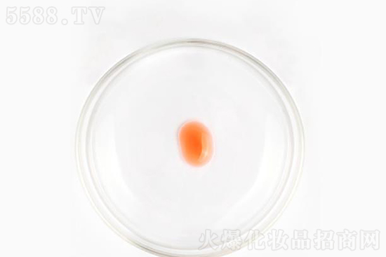 高地蝦青素神經(jīng)酰胺修護精華 高地蝦青素神經(jīng)酰胺修護精華