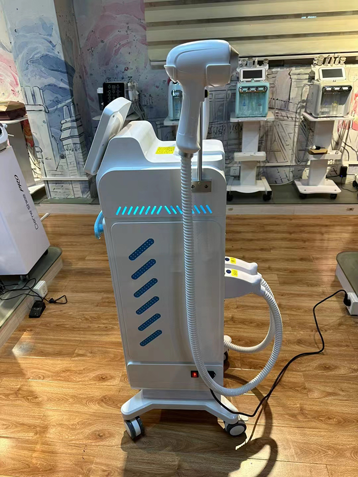 810�๦��Óë�x��