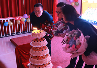 11��l(f��)չ��11�꽛(j��ng)�v��ף�𱬾W(w��ng)Խ��Խ������